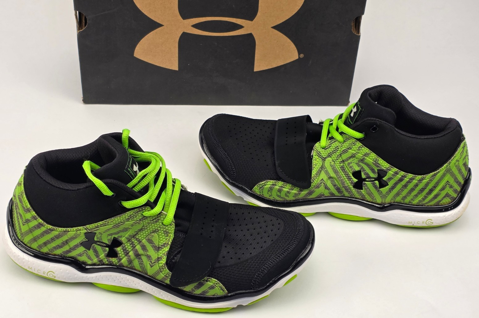 Under Armour Micro G Renegade Mid Sz 9 Black Hyper Green 1239592-004 Men’s Shoes