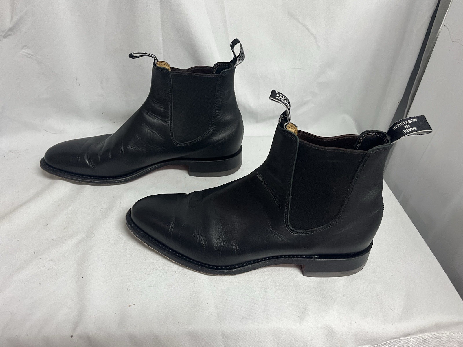 RM Williams Men’s Classic Macquarie Black Yearling Leather Sz 10F Chelsea Boot