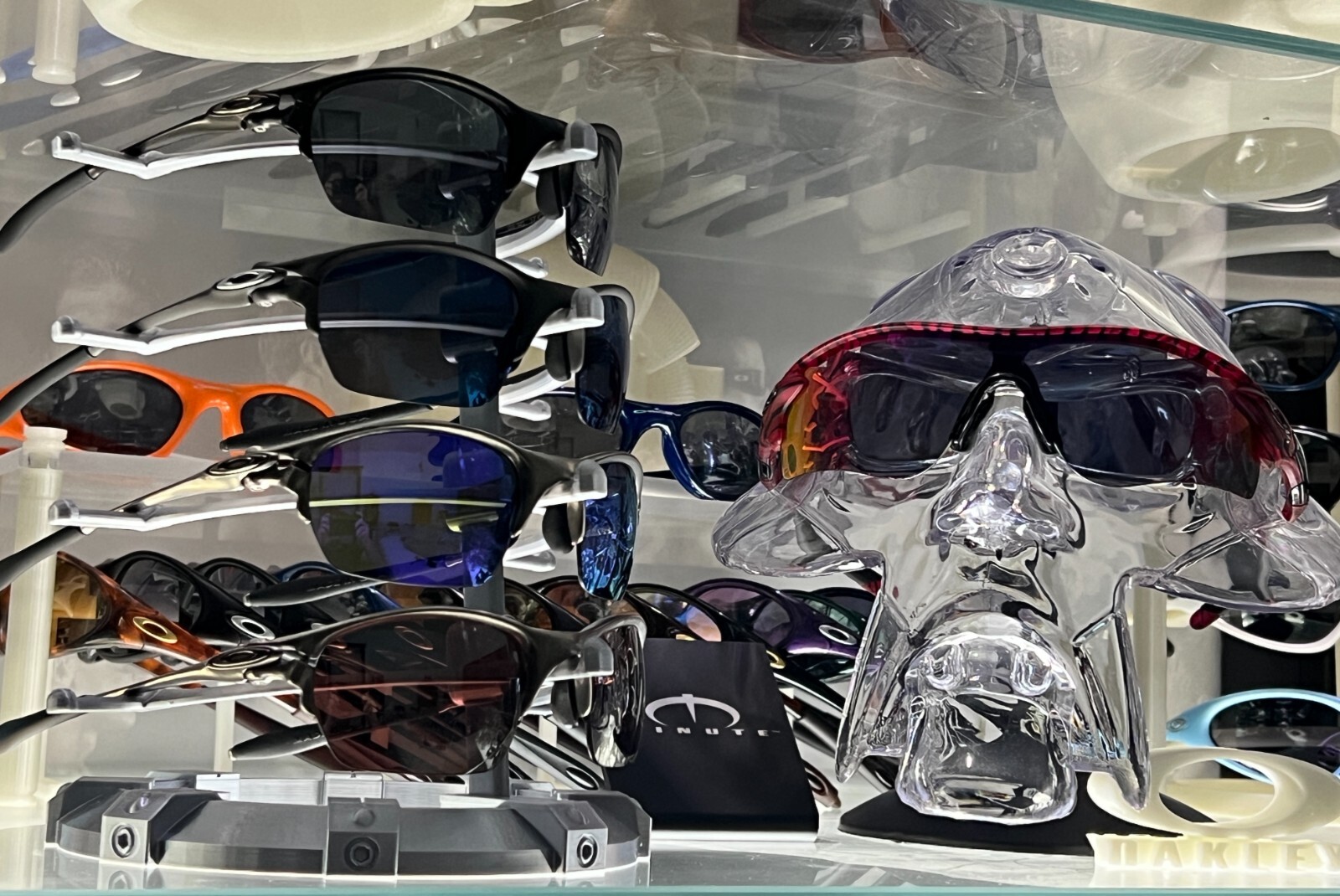 3D Printed Oakley Style Modular Sunglasses Stand. CHOOSE HEIGHT & COLOR!!