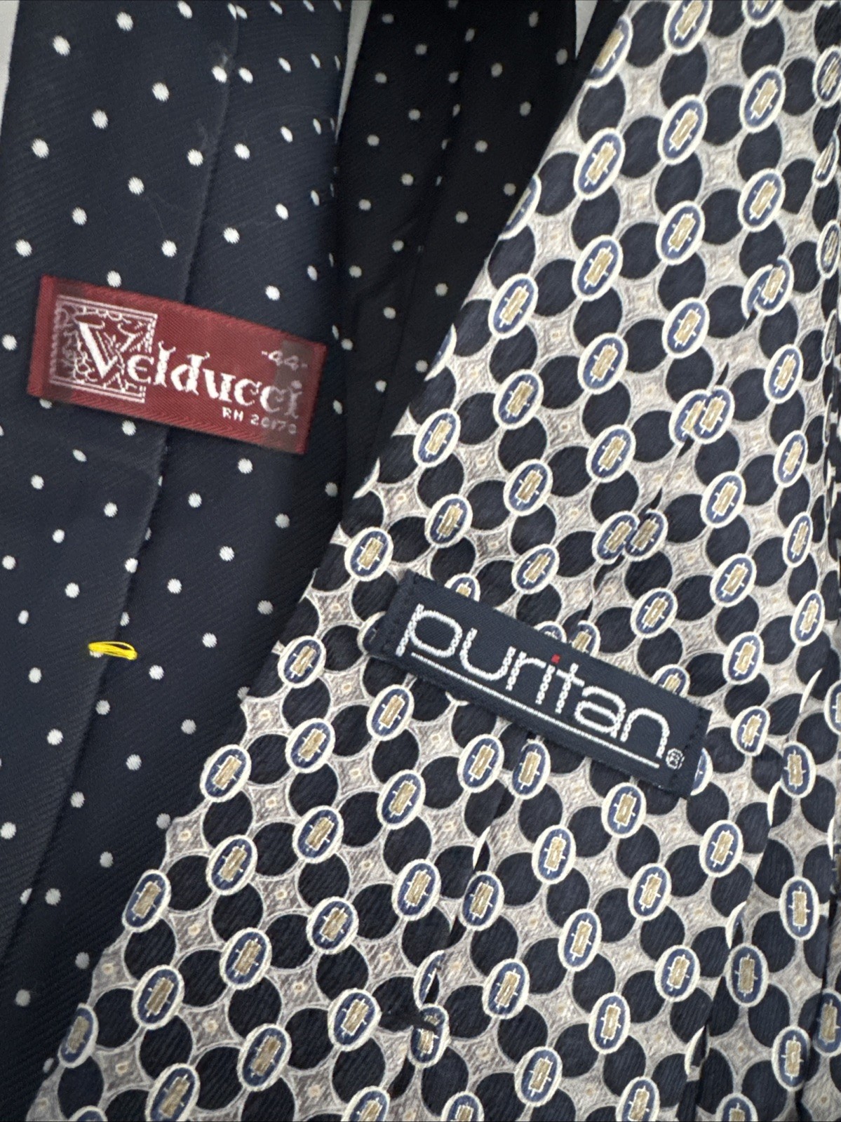 Lot 18 Modern Men’s Neckties • Stripes, Paisley, Novelty, Dress & Office Wear