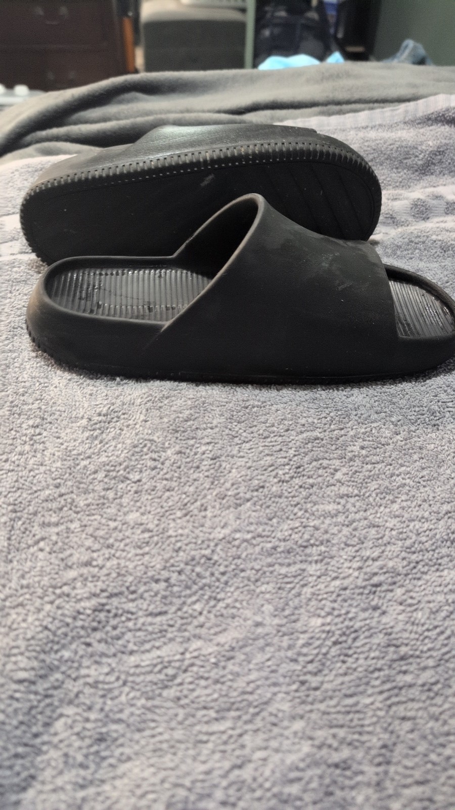 Nike Men’s Black Slide Sandals Slip On Solid Rubber Open Toe US 12