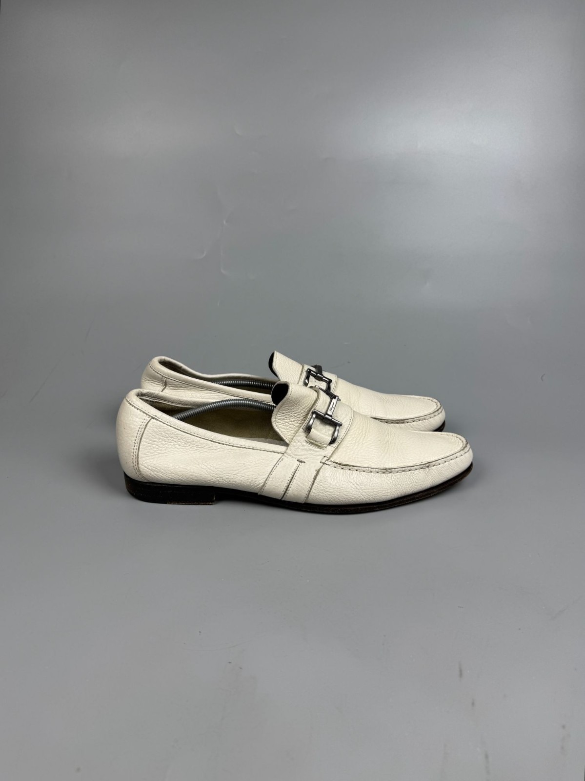 Men’s Salvatore Ferragamo White Leather Loafers Size US 10 EE