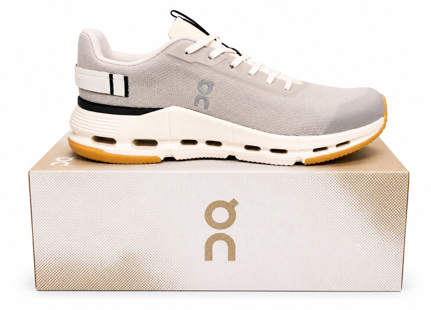 On Cloudnova Form 2 Truffle Dew Men’s Running Shoes Size 9.5 US Sneakers