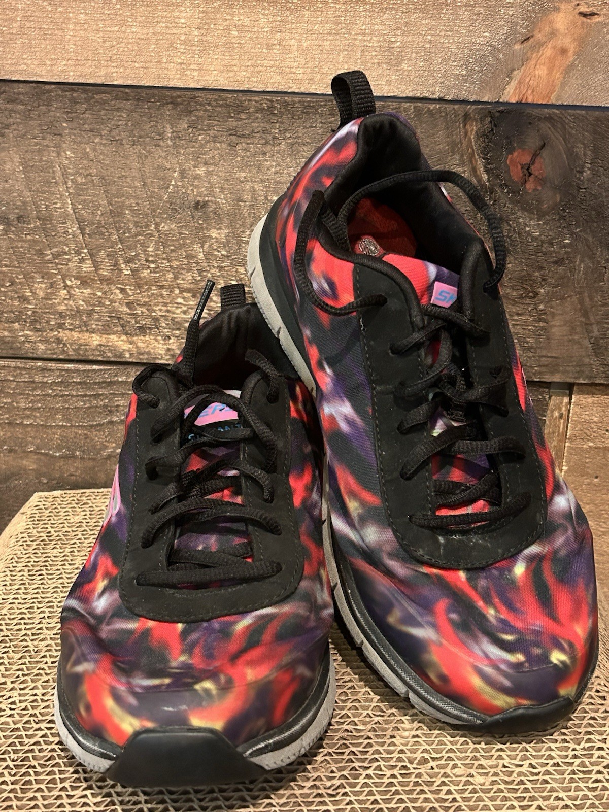 Skechers Women’s Comfort Flex SR Health Care Professional Shoe 77217 Multi 8.5