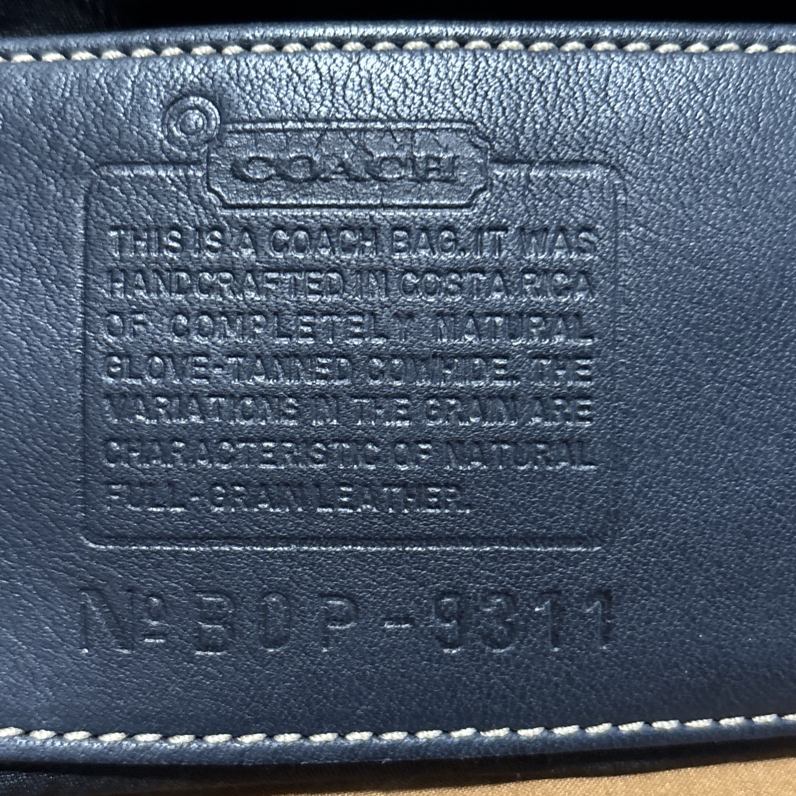 Authentic Coach B0P-9311 Black Leather Vintage Bleecker Demi Zip Shoulder Bag
