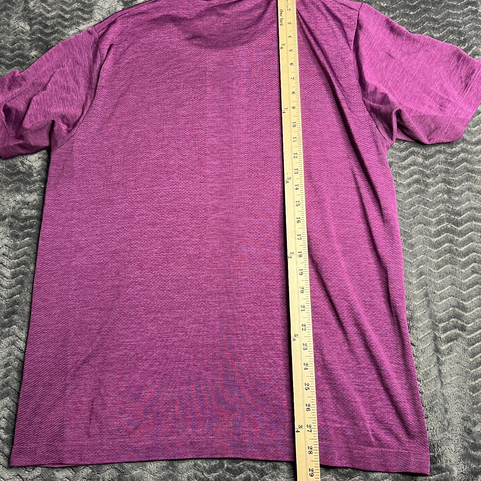 Uniqlo Dry-Ex T-Shirt Performance Short Sleeve Crew Gym Mens XL purple
