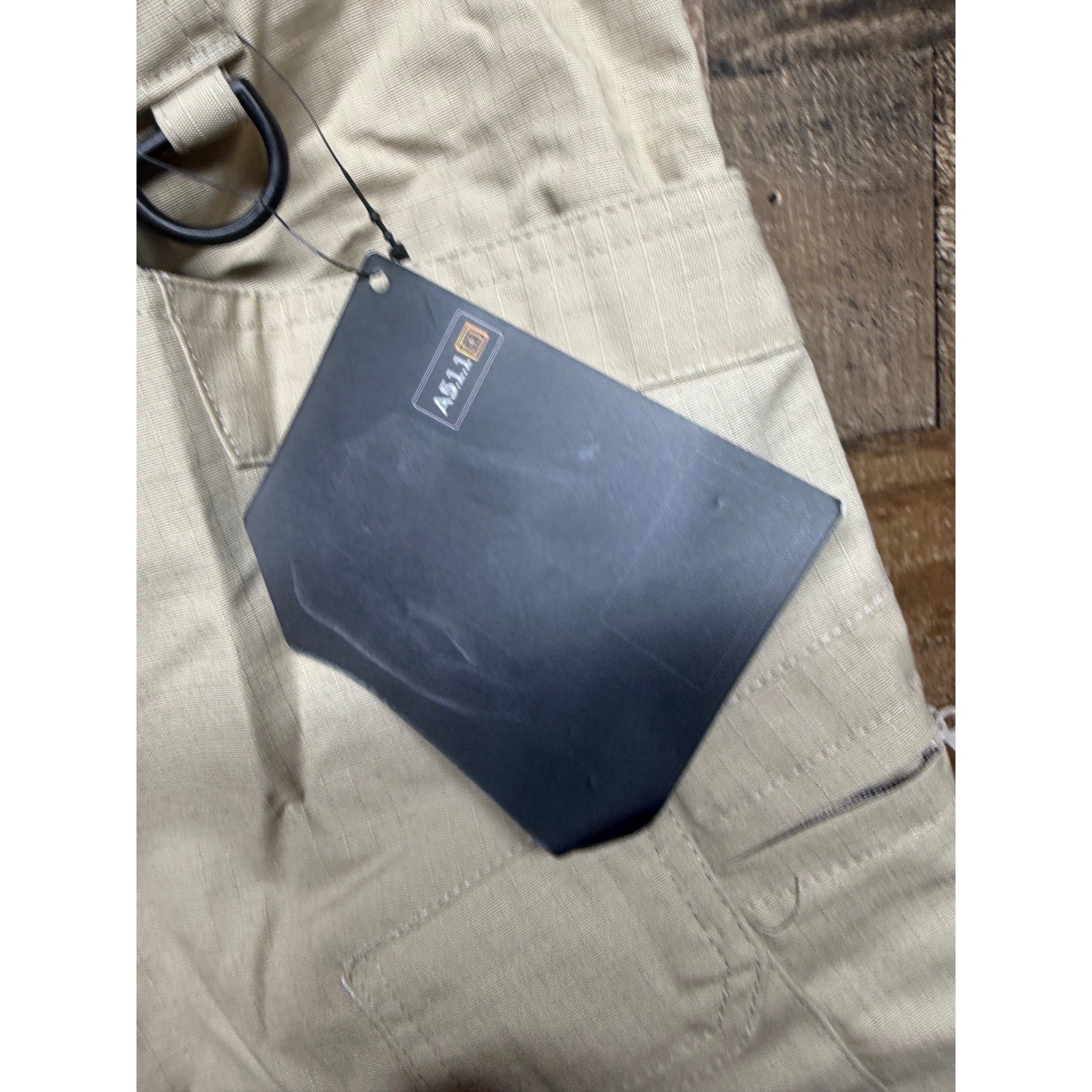A5.1.1 Military Walker Tactical Ripstop Cargo Shorts Tan Mens US 38/45 NWT