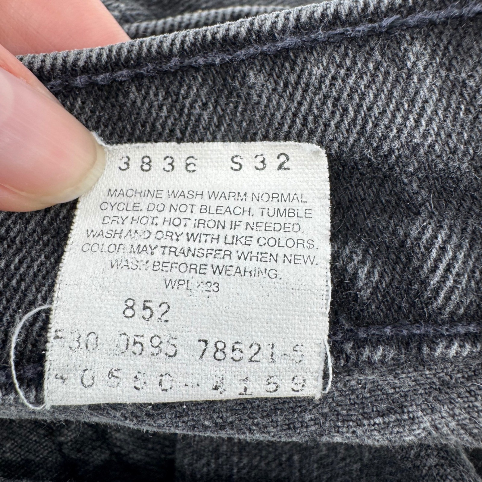Levi’s 550 Relaxed Fit Black Jeans USA Made Orange Tab W36 L30