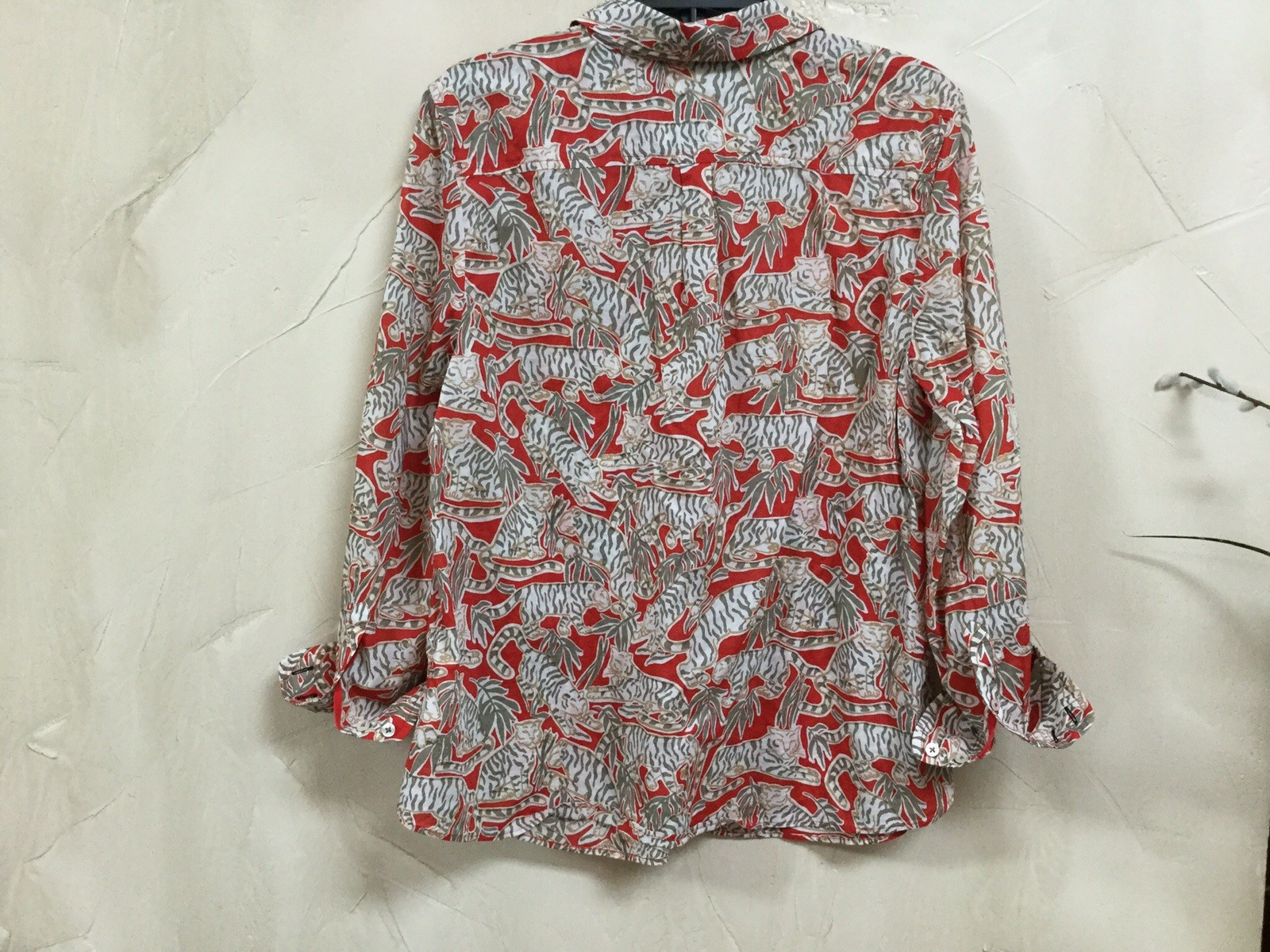 Talbots women Petite Size XLp Blouse Top Shirt Button safari Animal Red Green
