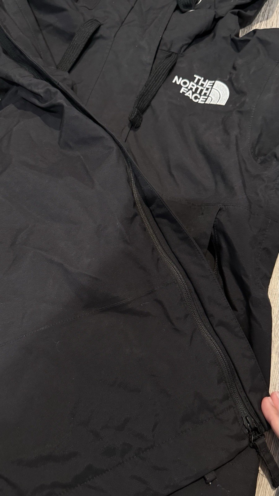 The North Face Women’s Black Hooded Anorak Jacket M