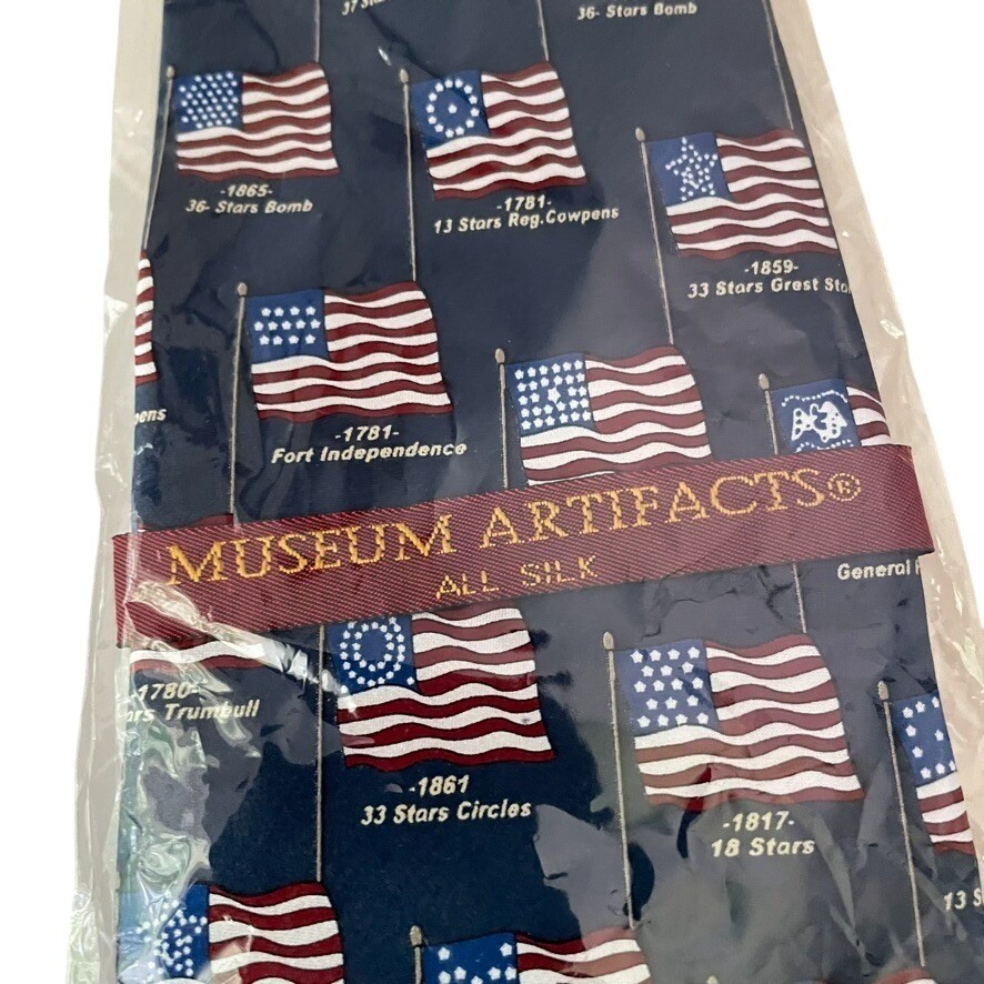 Museum Artifacts All Silk Tie Historic American Flags Patriotic NIP