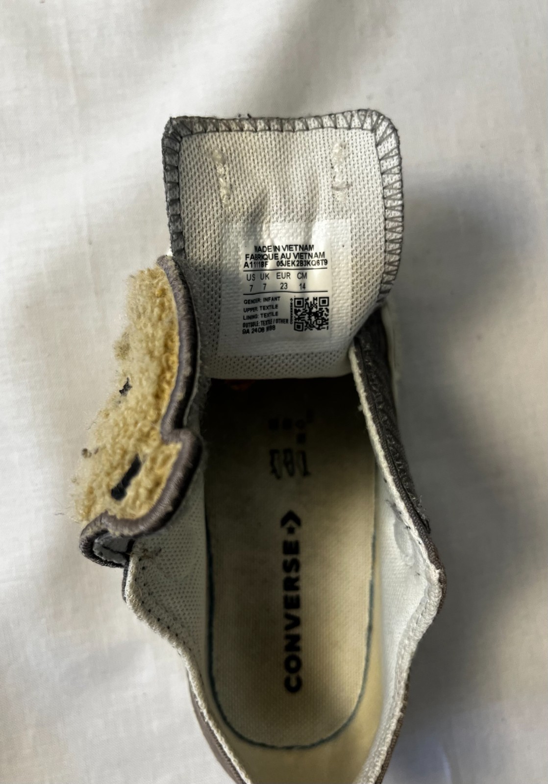 Converse Youth Sneakers Chuck Taylor All Star Sherpa Bear Closure Toddler S 7