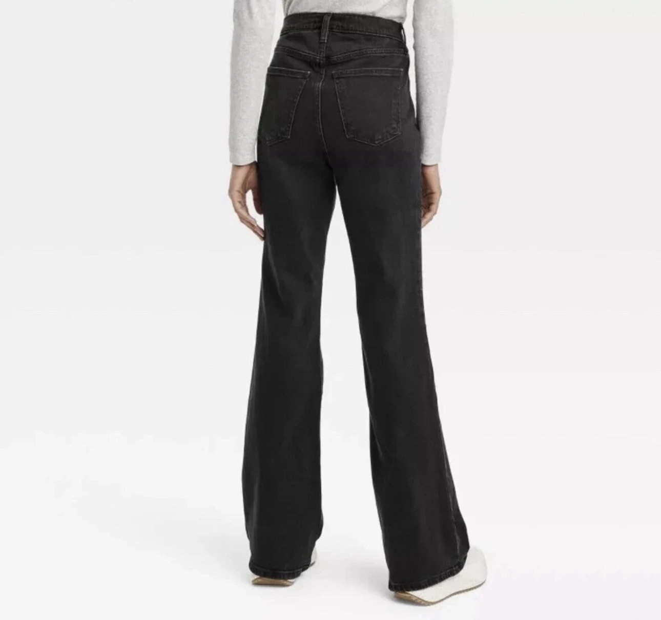 Universal Thread Women’s High Rise Flare Denim Jeans Size 14S Black Wash NEW