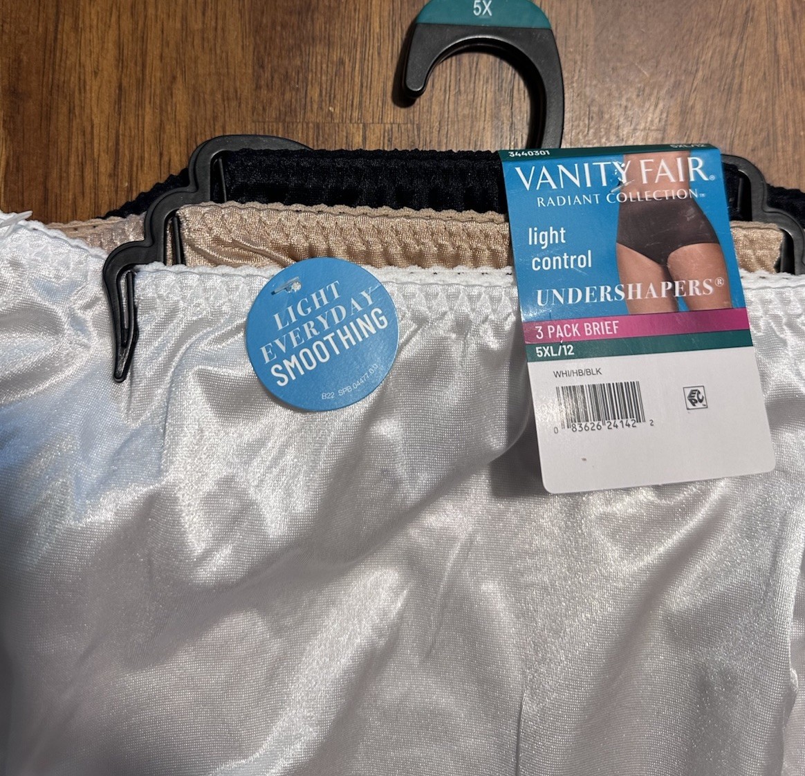 NEW Vanity Fair Radiant Undershapers Brief 3 Pack 5X Beige White Light black