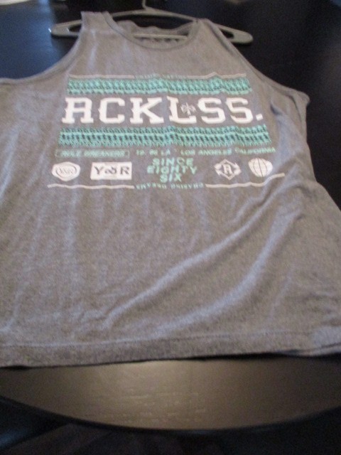Y & R YOUNG & RESTLESS TANK TOP WITH CHASING DREAMS ON FRONT, UNISEX SZ L