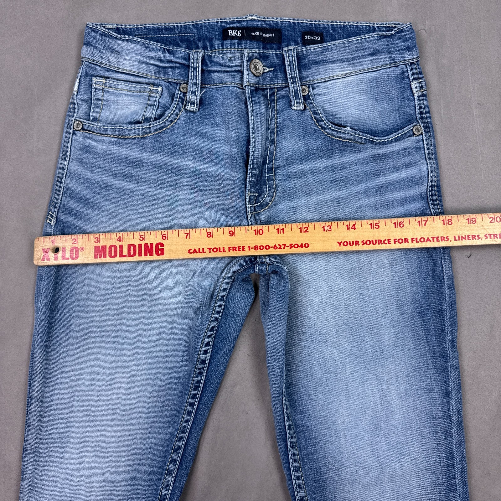 BKE Buckle Jeans Mens 30×32 Blue Jake Denim Pants Washout Faded Stretch Straight