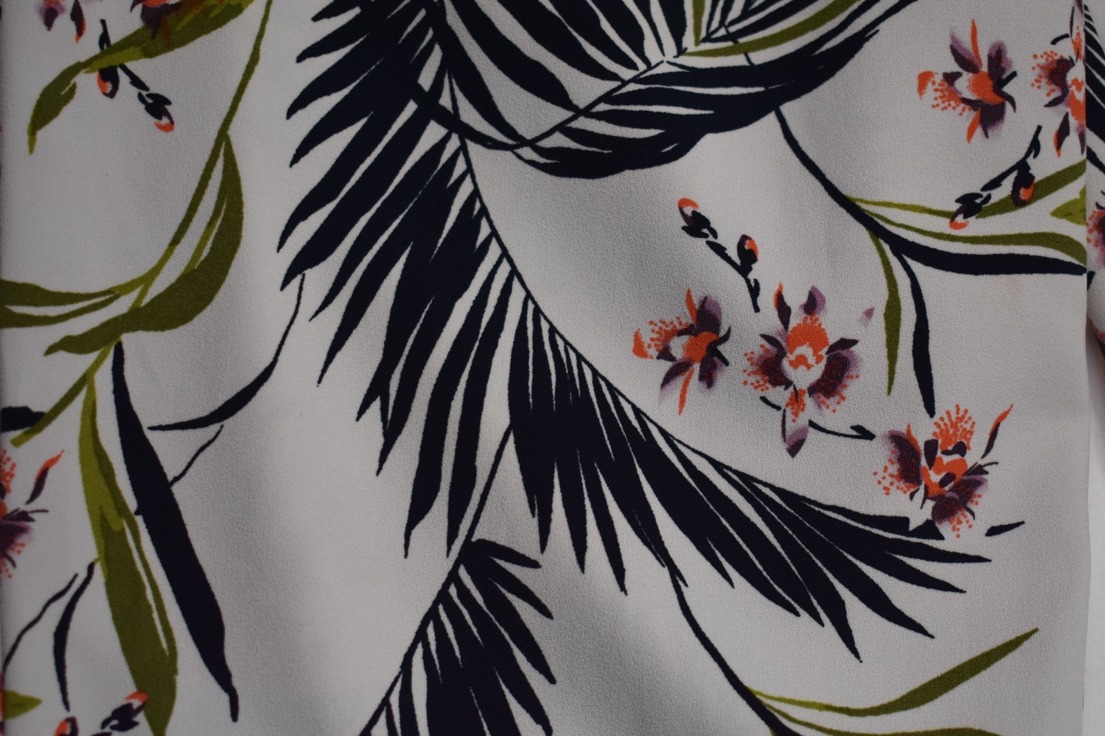 Ann Taylor Patterned Pants
