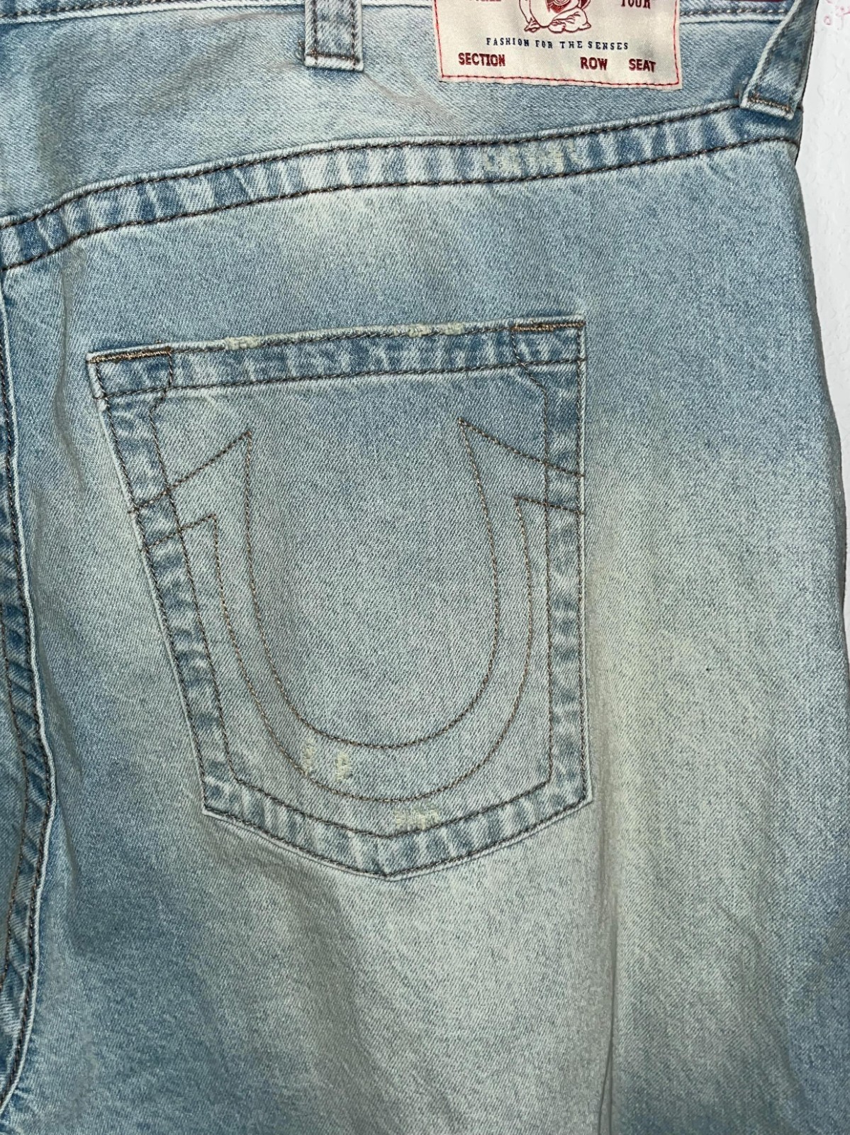 True Religion Baggy Wide Leg Jeans Light Wash Denim Men’s Size 44 NWOT Y2K
