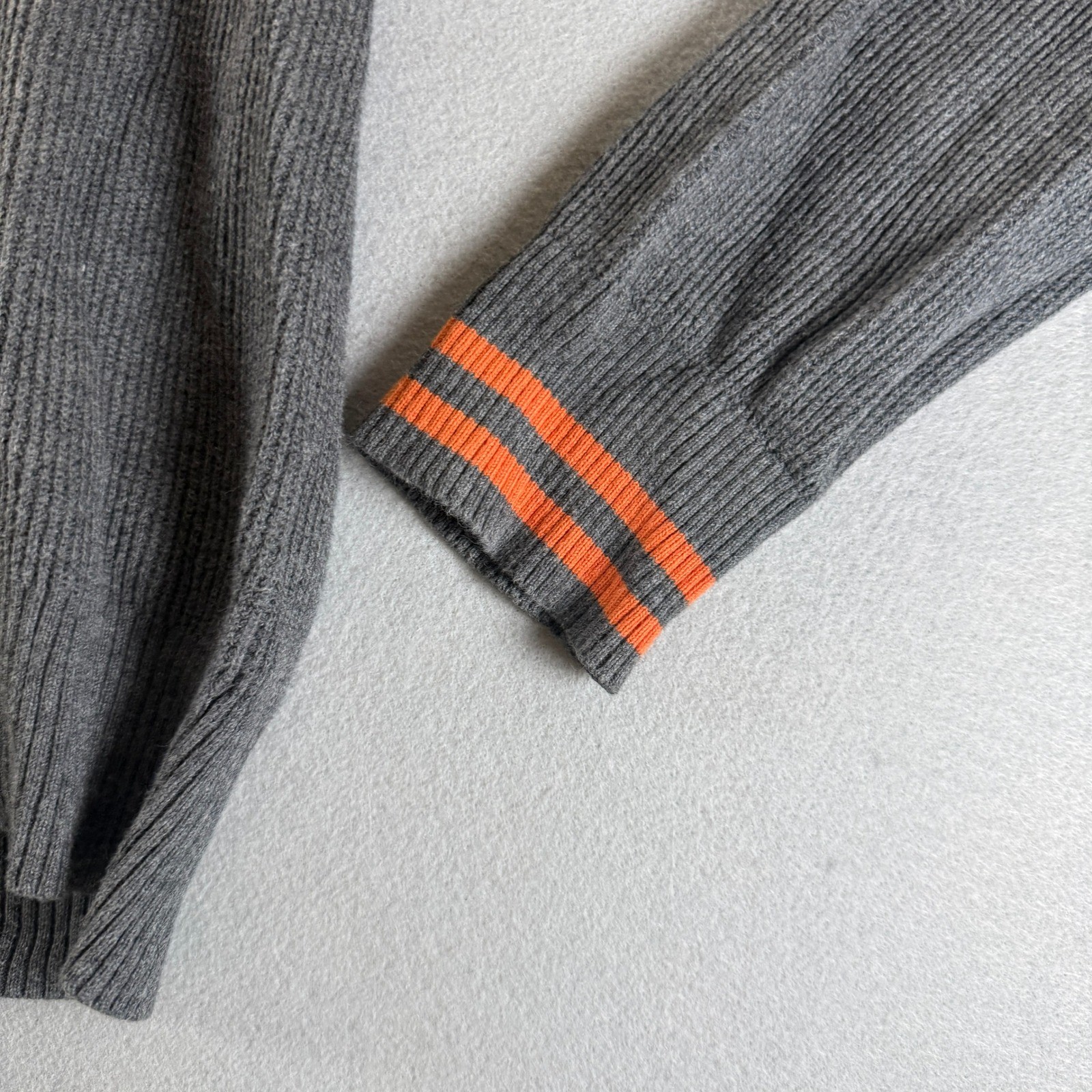 RVCA Mens Gray Ribbed 1/4 Zip Cotton Sweater Orange Stripe Cuffs Small PO