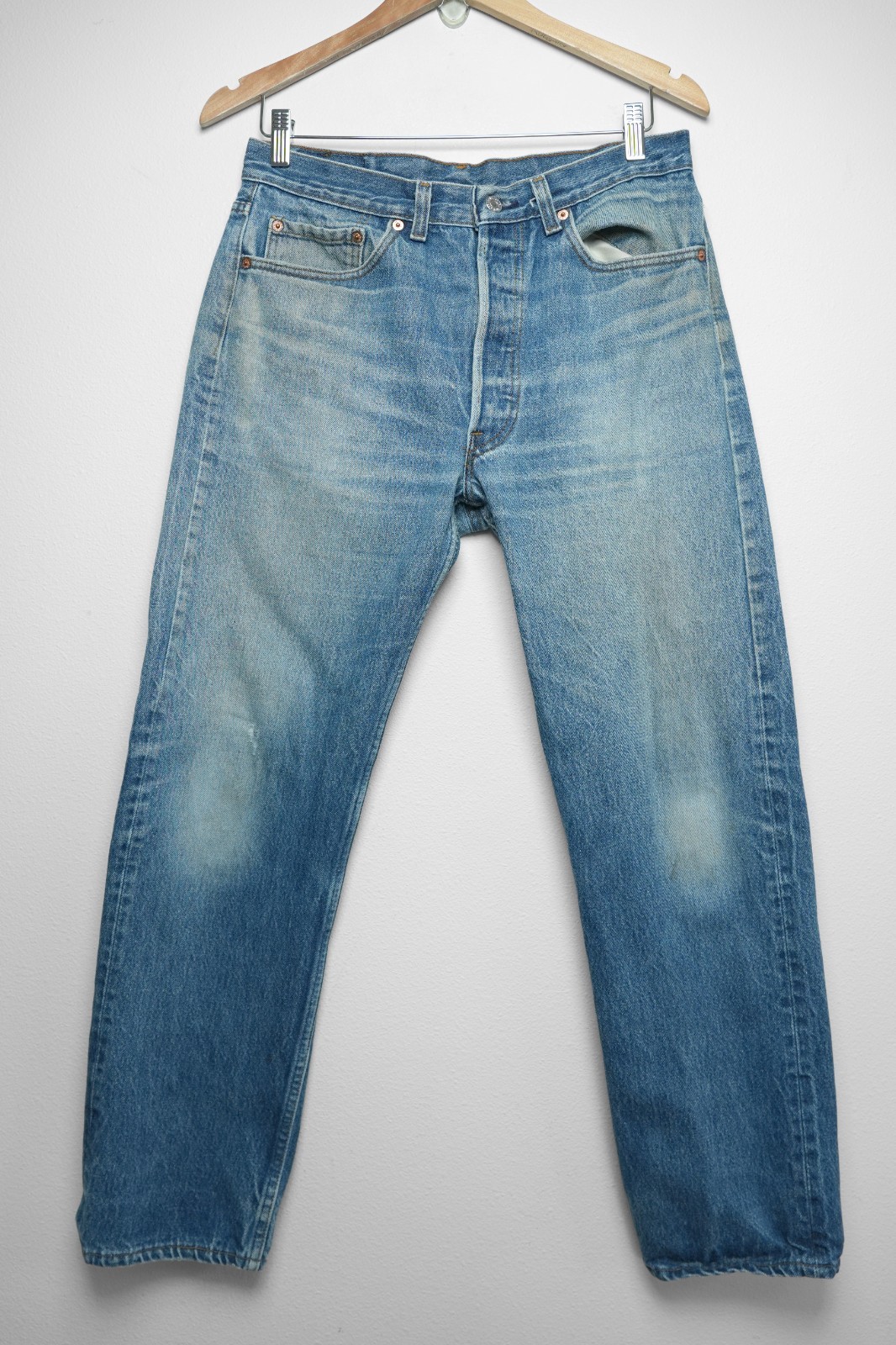 Vintage LEVI’S 501xx Blue Denim Jeans 34X32 (31X29 Actual) Made in USA