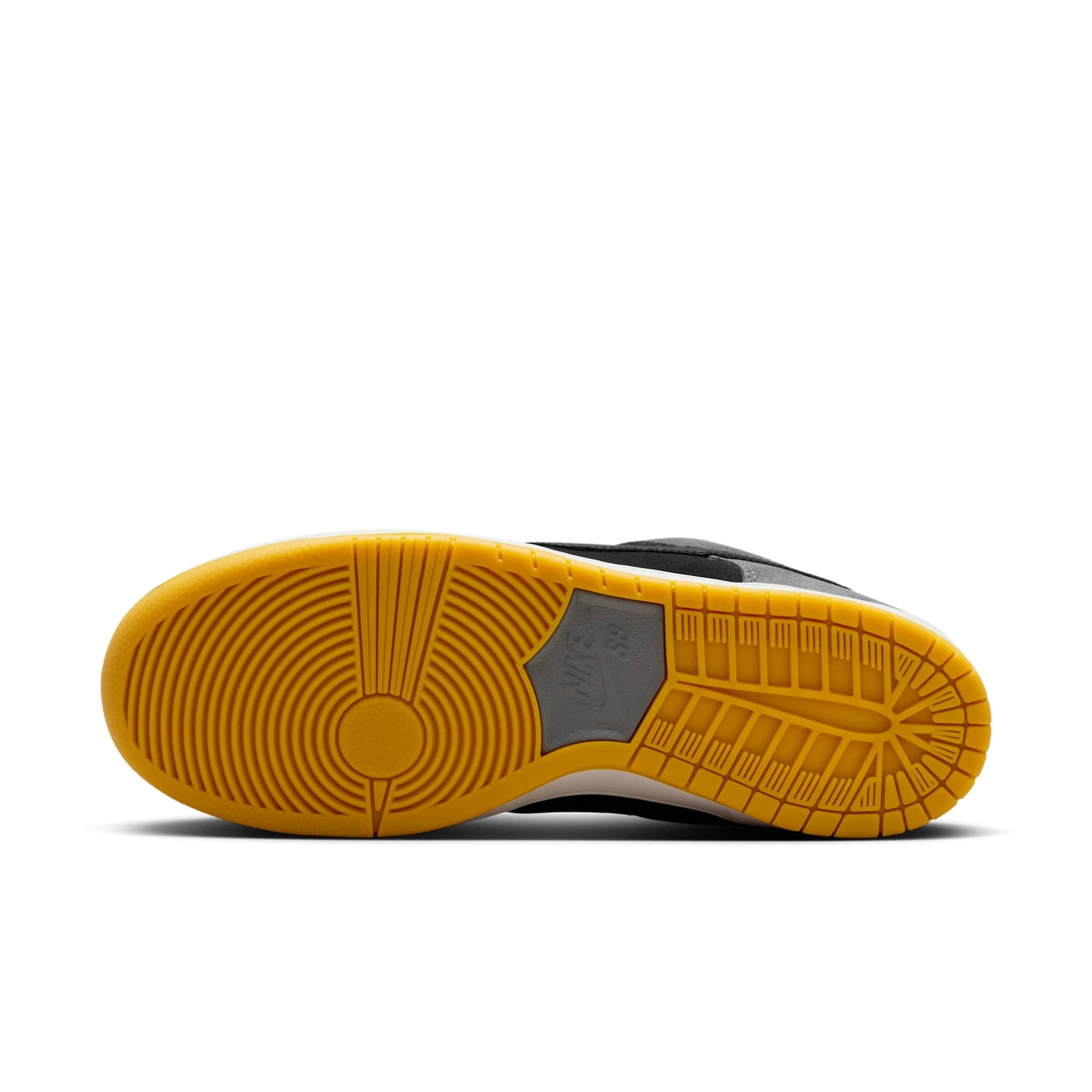 [HF3063-001] Mens Nike SB Dunk Low ‘Dark Smoke Grey’