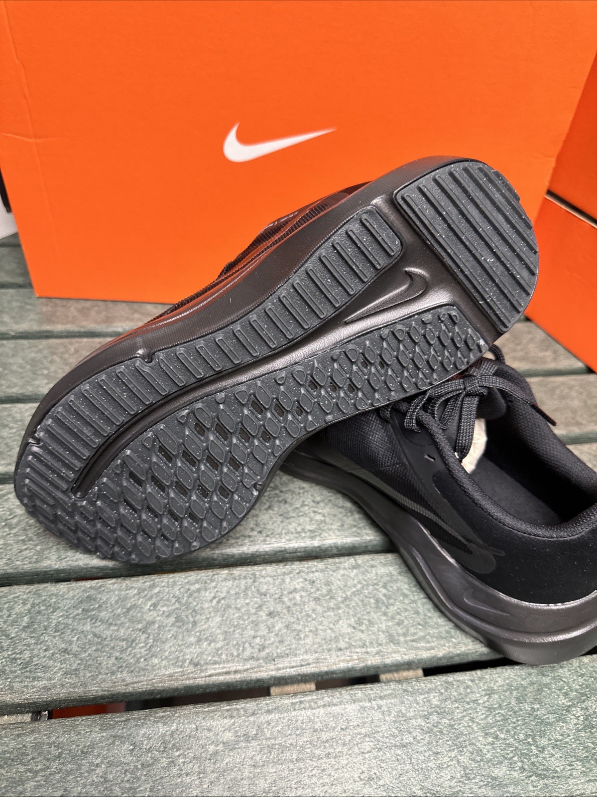 Nike Downshifter 12 ALL Black Particle Grey DM0919-002 Men’s New 10-11 WIDE 4E