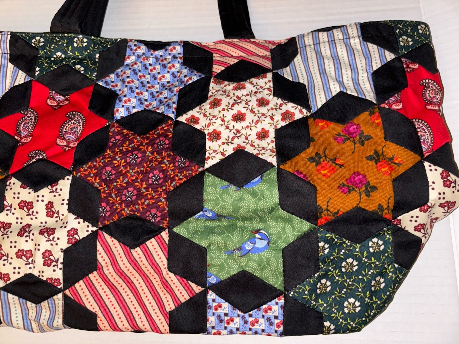 VERA BRADLEY SMALL HATHAWAY TOTE Purse Bag Star Patchwork Mistletoe Birds