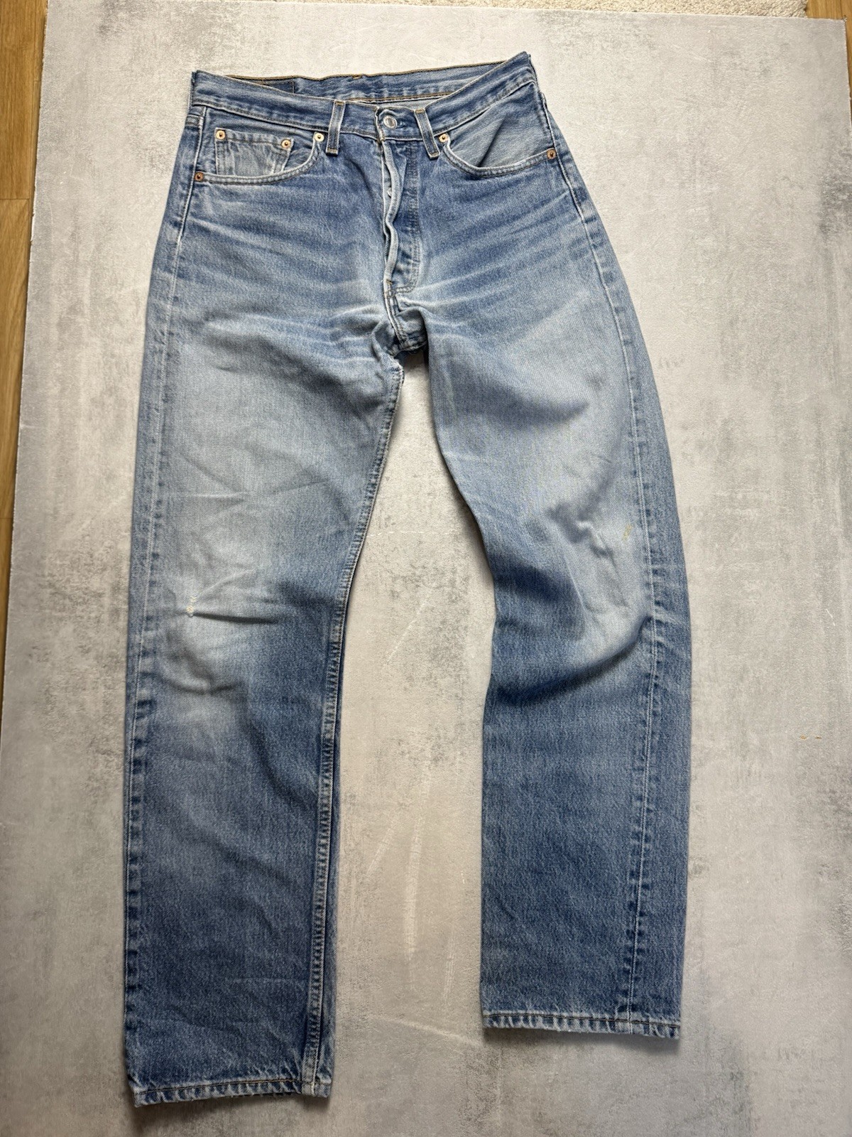 Vintage Levi’s 501 Made in USA 1997 Jeans W31 L32 Medium Wash 90s Original