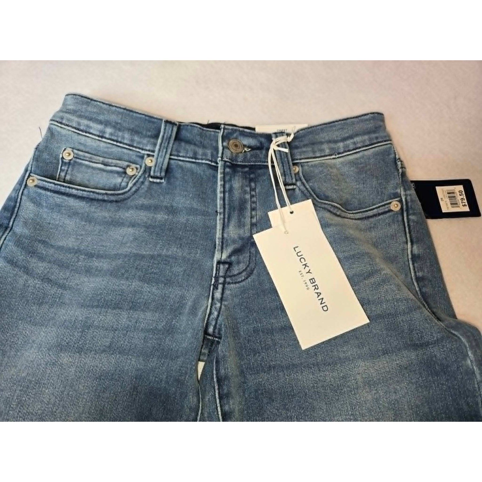 Lucky Brand Sweet Mid Rise Crop Jeans Medium Wash Raw Hem 7W15674 Size 2/26 NEW