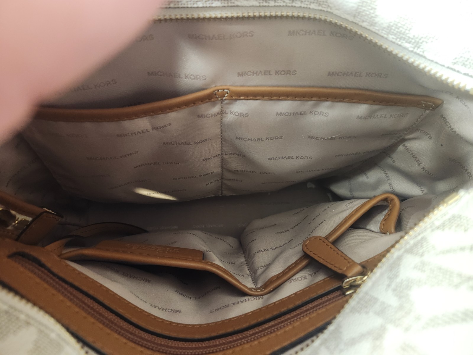 Michael Kors Hayley Medium North-South Saffiano Leather Tote White/Vanilla w/Bag