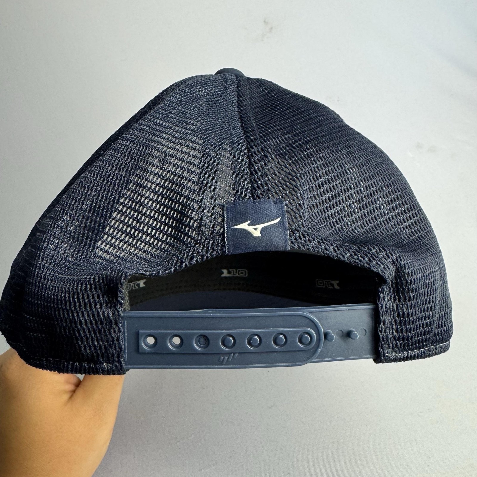 Mizuno Hat Cap Snap Back Blue Mens One Size Golf Trucker Mesh 110 Flexfit Tech