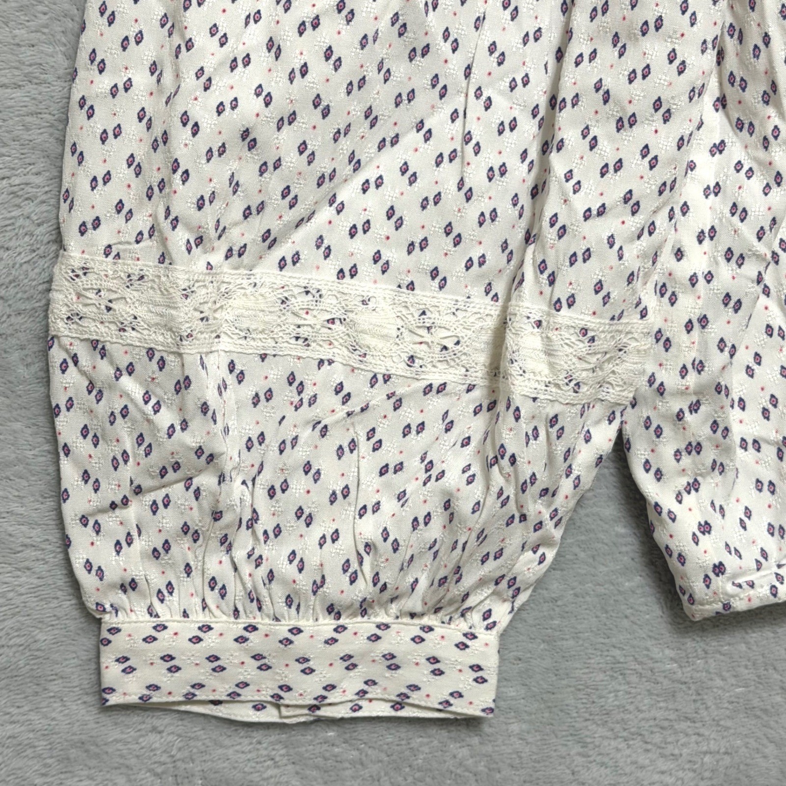 LOFT Blouse Womens Large White Diamond Print Lace Trim Boho Ruffle Neck