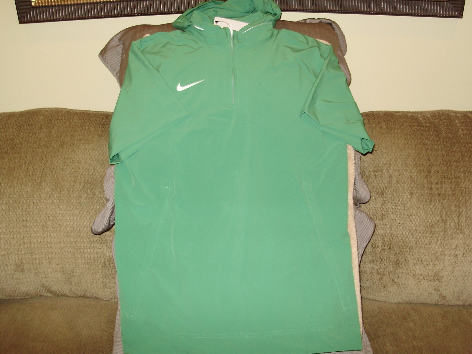 Nike Woven Coaches FJ9548 Apple Green 1/4 Zip Golf Hoodie Wind Jacket Mens Large