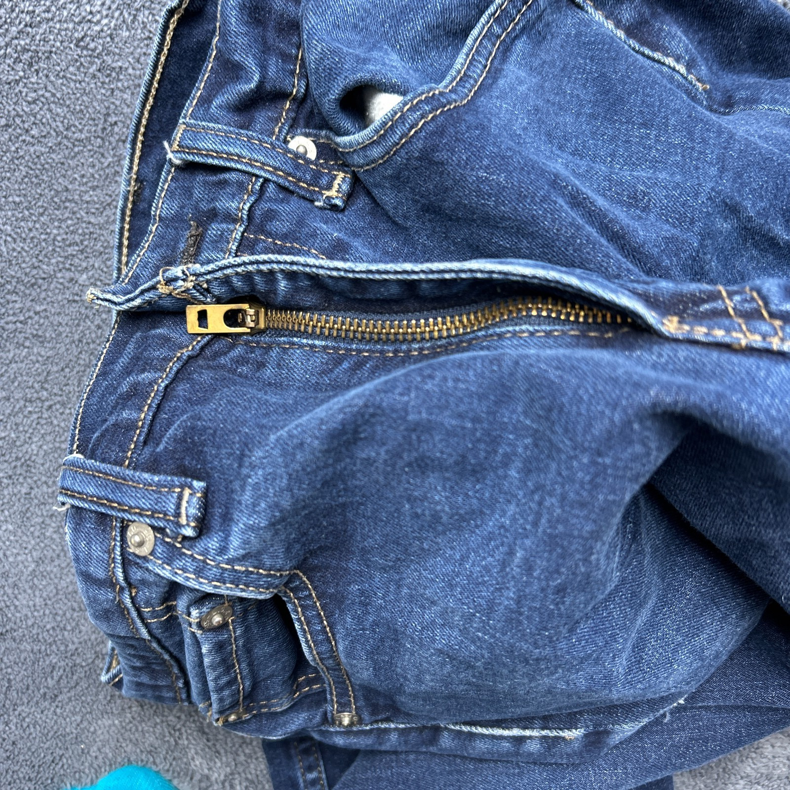 Levis 511 Jeans Mens W31 L32 Dark Blue Wash Slim Tapered Stretch Distressed