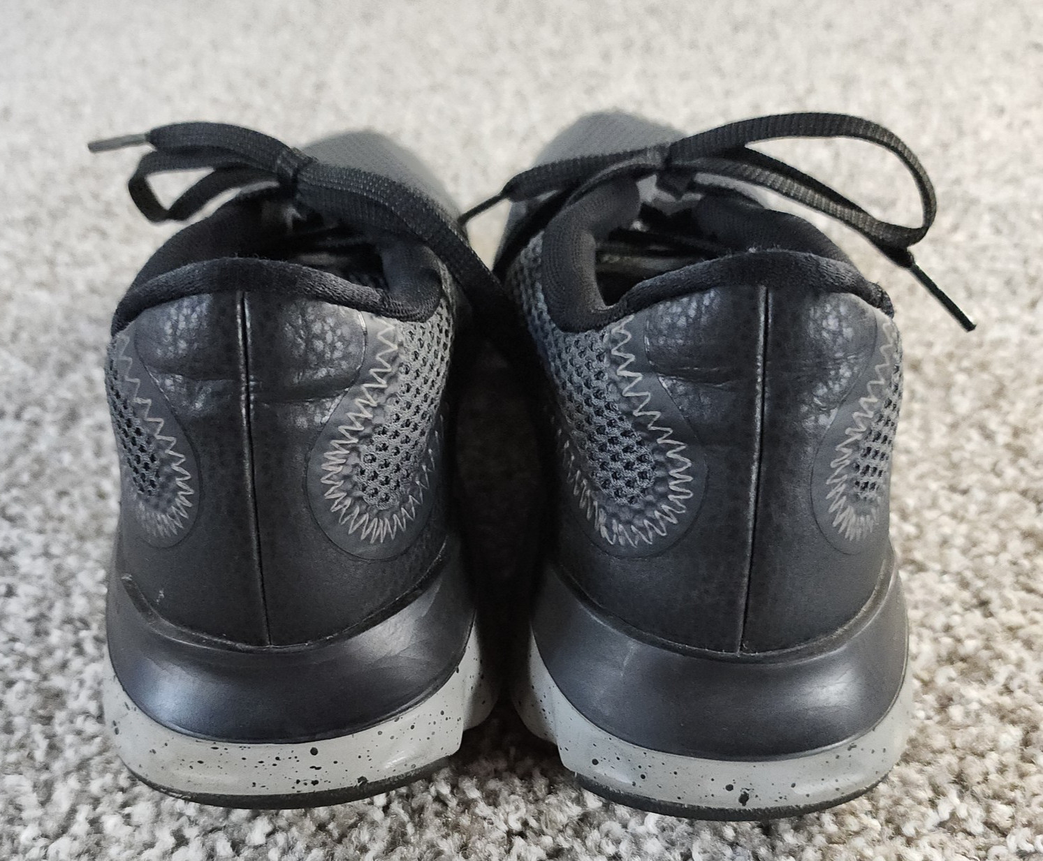Nike Renew Run Anthracite Cool Black Grey Mens 8.5 Running Shoes CZ9263-001
