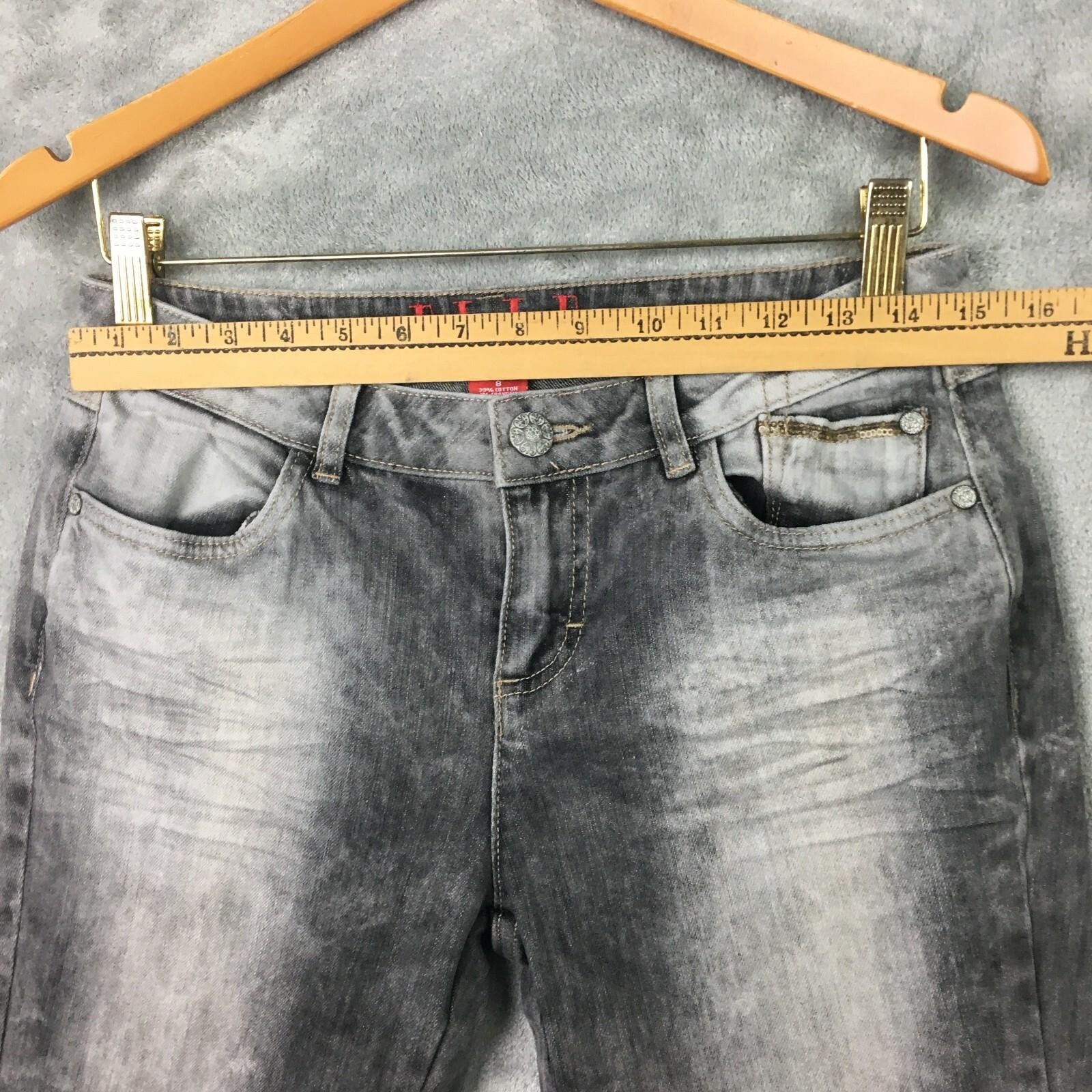 Elle Skinny Denim Sz 8 Gray Mid Rise Denim Embroidered 30 in Waist 26 in Inseam