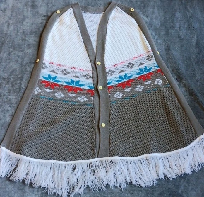 Vintage Cottagecore Fringe Button Cardigan Poncho Sweater Knit Boho Fall Medium