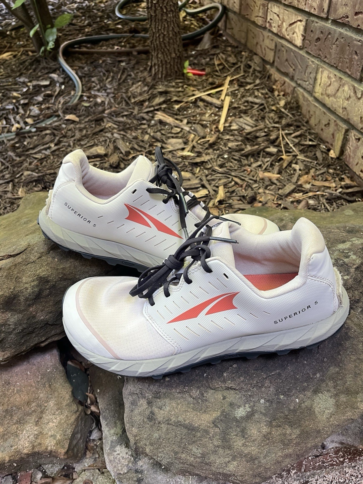 Altra Superior 5 Trail Running Shoes Men’s Size 11 White Orange ALOA546Z229
