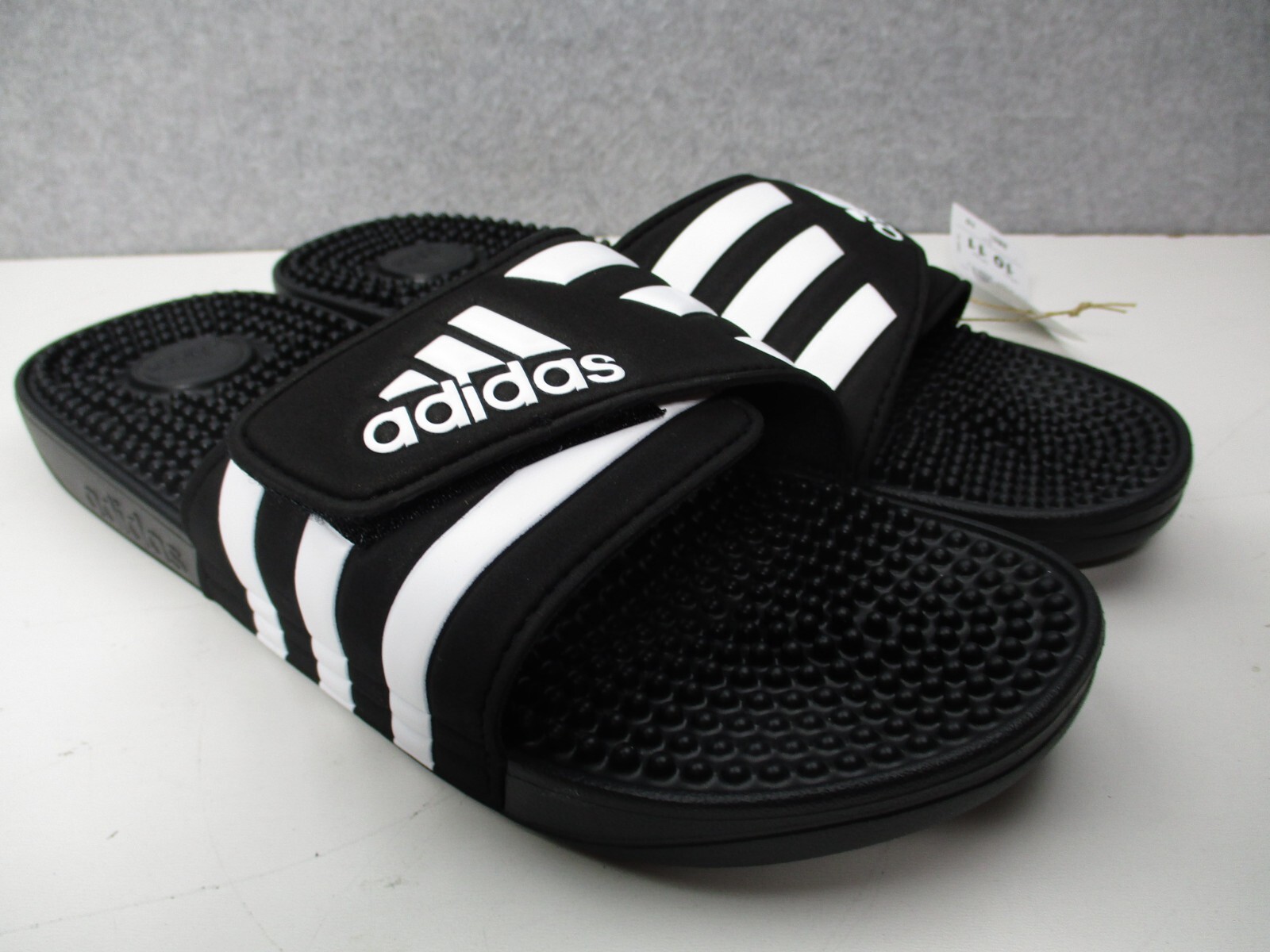 Adidas Adissage Sandals Slides Black/White Mens Sz 10 Womens Sz 11