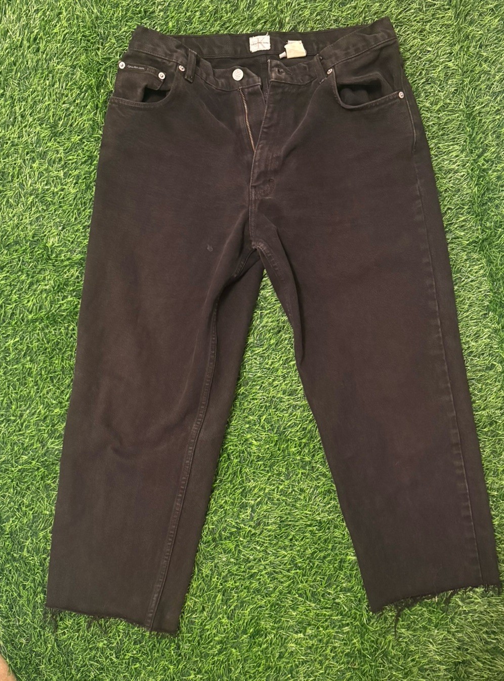 Calvin Klein Men’s Black Dark Wash Straight Jeans Regular Fit 5-Pocket