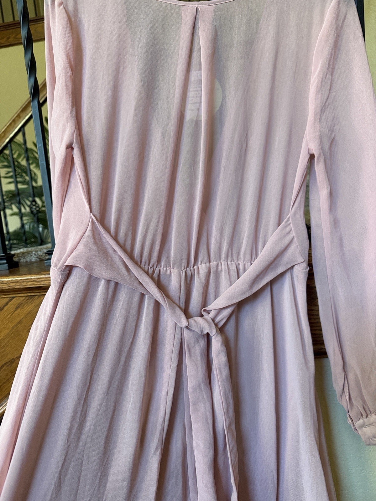 Windsor Pink Solid Chiffon V-Neck Long Sleeve Button Accent Maxi Dress m