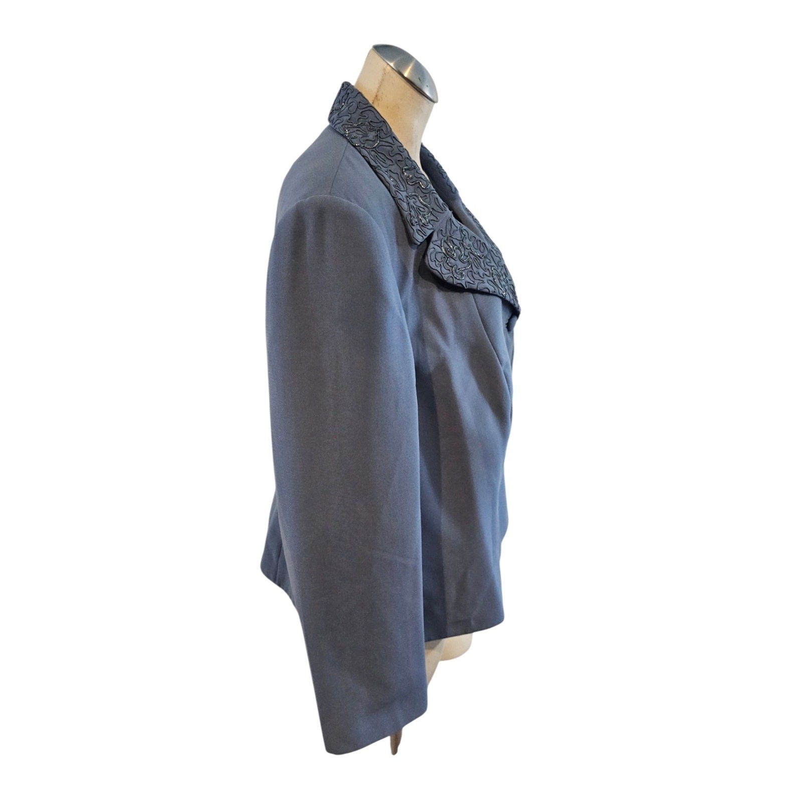 NWT Emily Size 18W Blue Embellished Blazer
