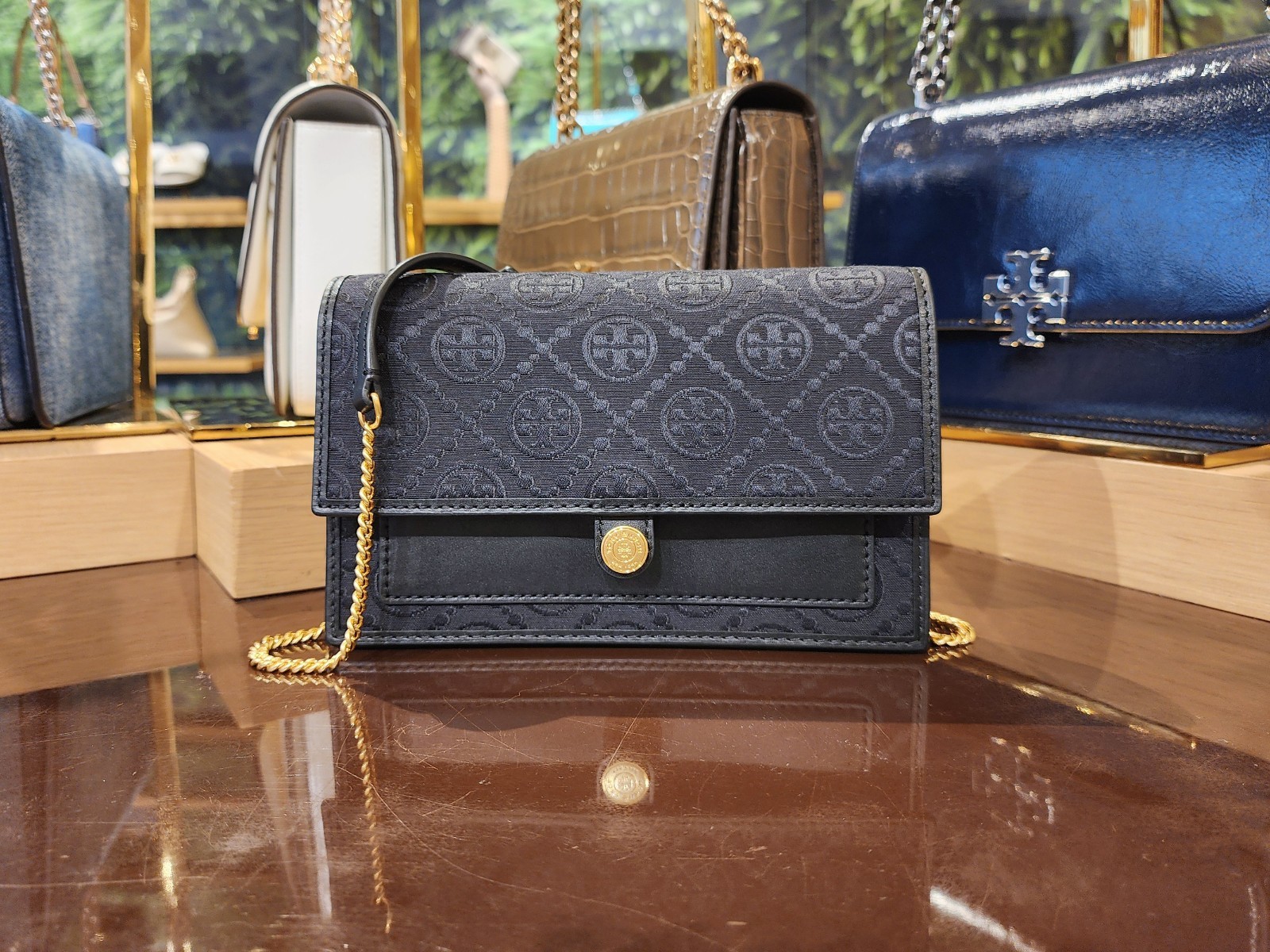 New Tory Burch T Monogram Black Jacquard Wallet Crossbody Clutch Purse 152140