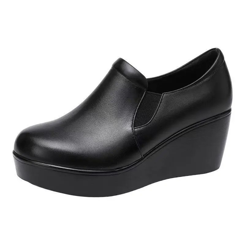 Women’s Wedge Heel Soft Leather Shoes Round Toe Anti Slip Casual Comfort Flats