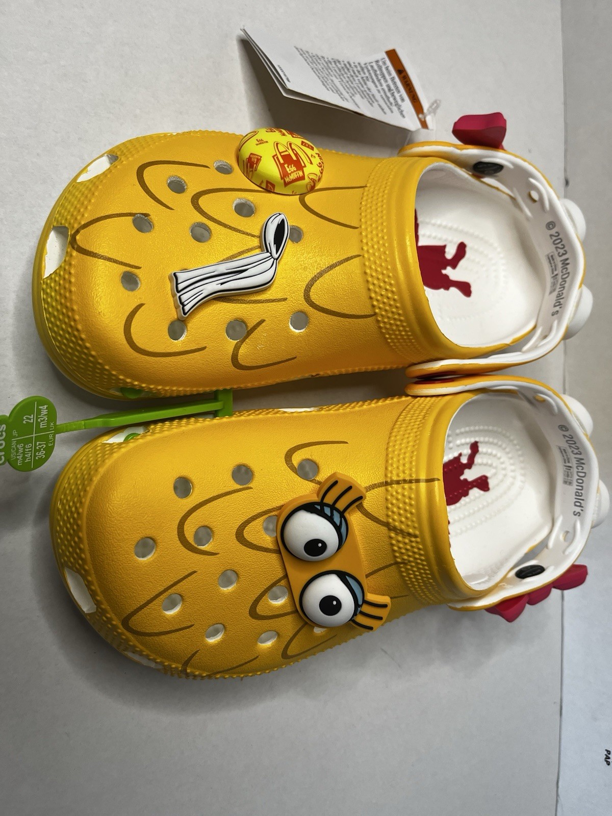 Crocs x McDonald’s W6 M4 Yellow Classic Birdie Big Bird Clog 2023 Edition