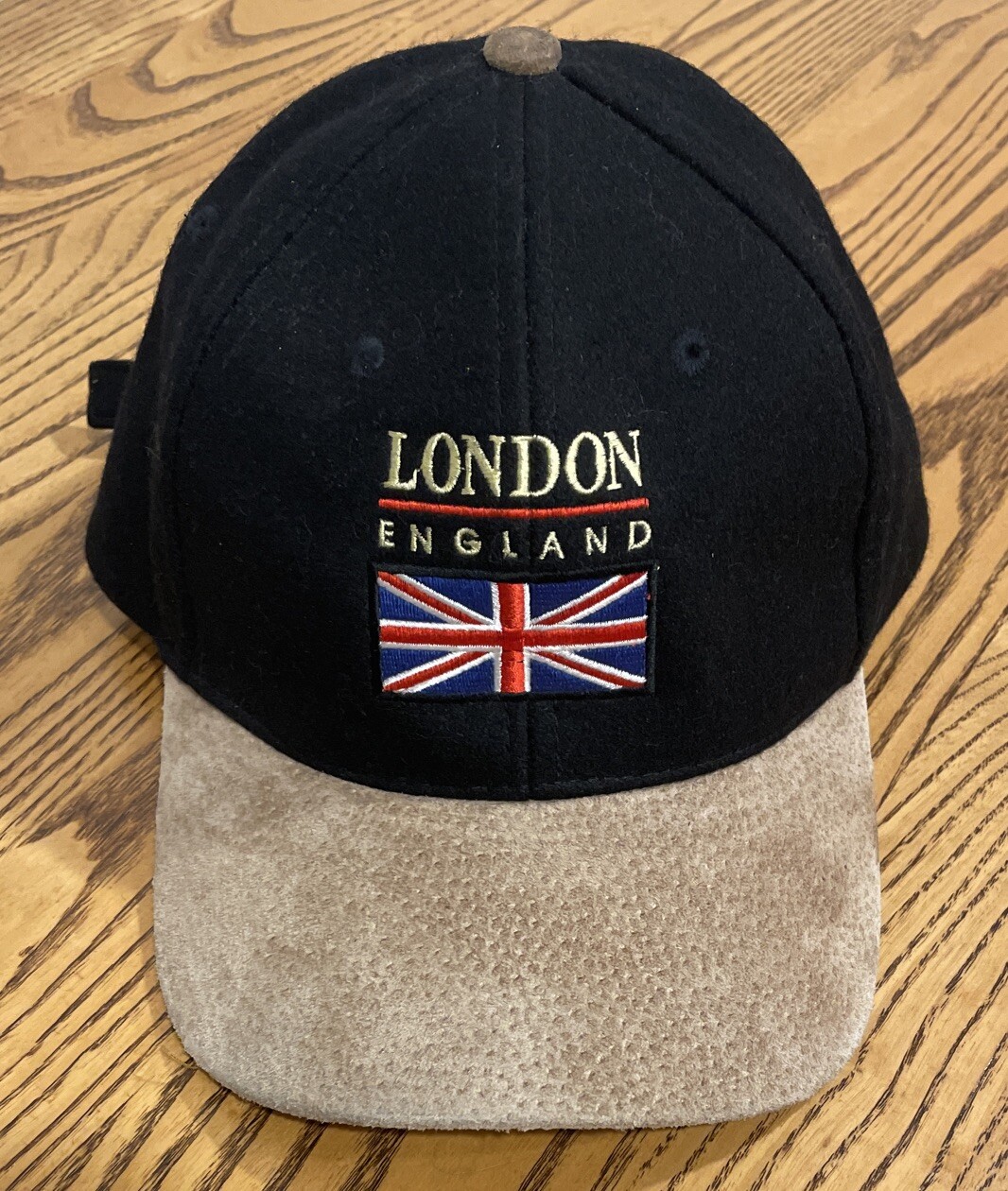 LONDON ENGLAND FLAG HAT