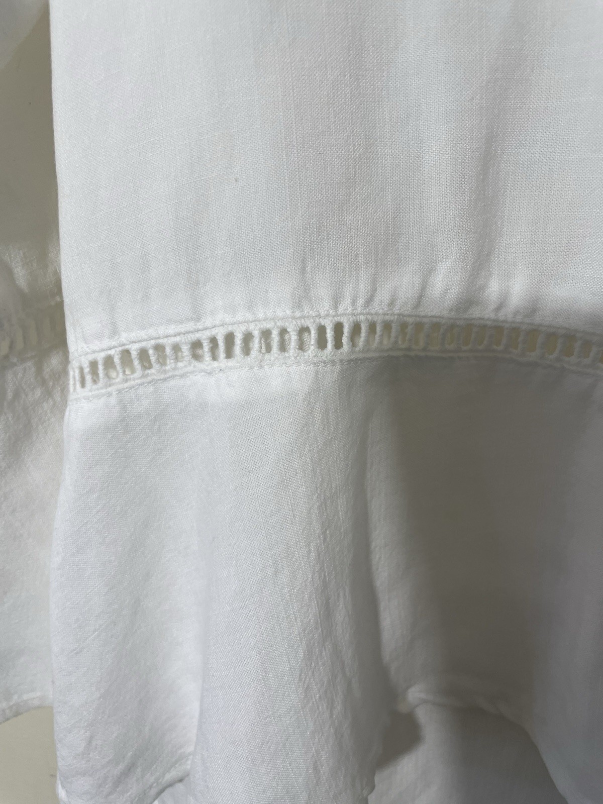 Anthropologie Cloth And Stone White Cotton Aria Henley S Bell Sleeve Split Back