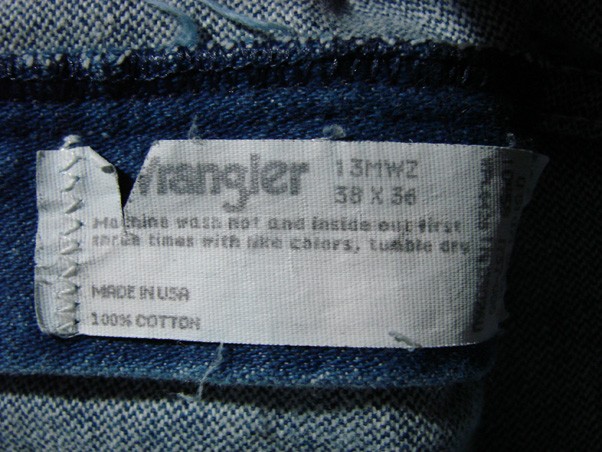 TD11408 USA **WRANGLER** 13MWZ STRAIGHT LEG JEANS 38×36 (msr 37″x31″)