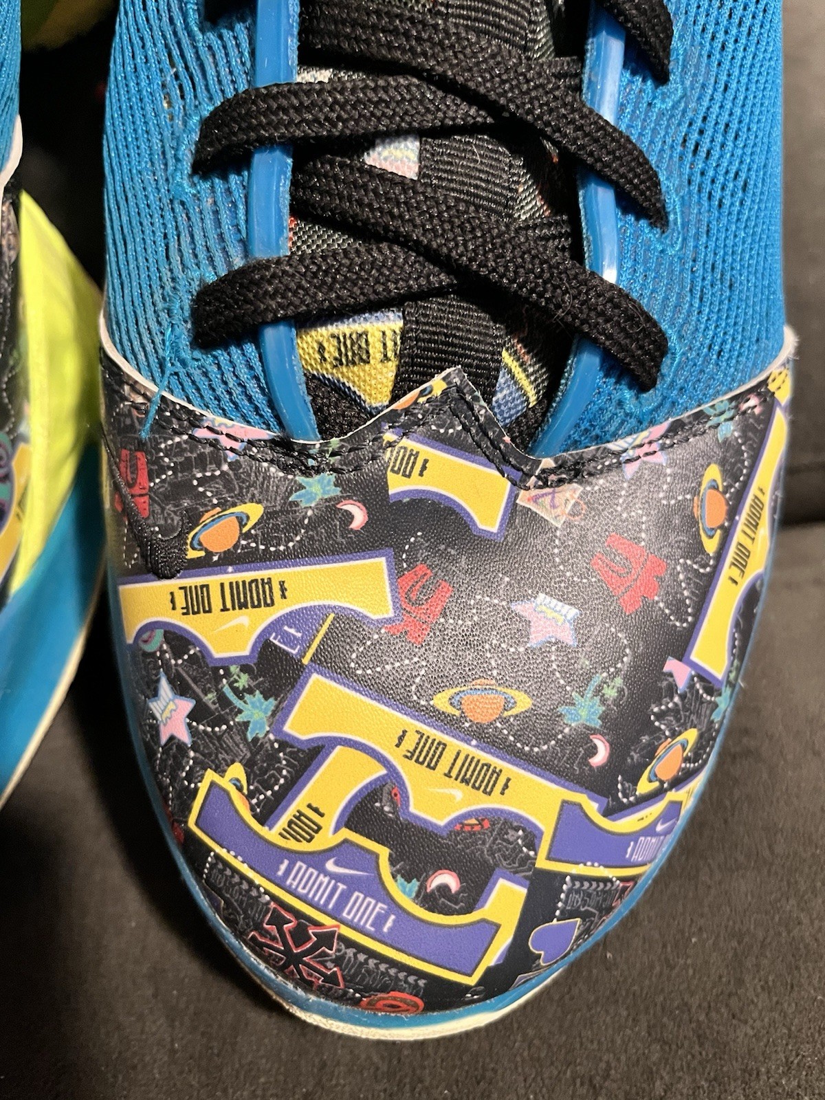Nike LeBron 19 EP Mesh Sneaker Blue Black Yellow Pink Graphic Colorful