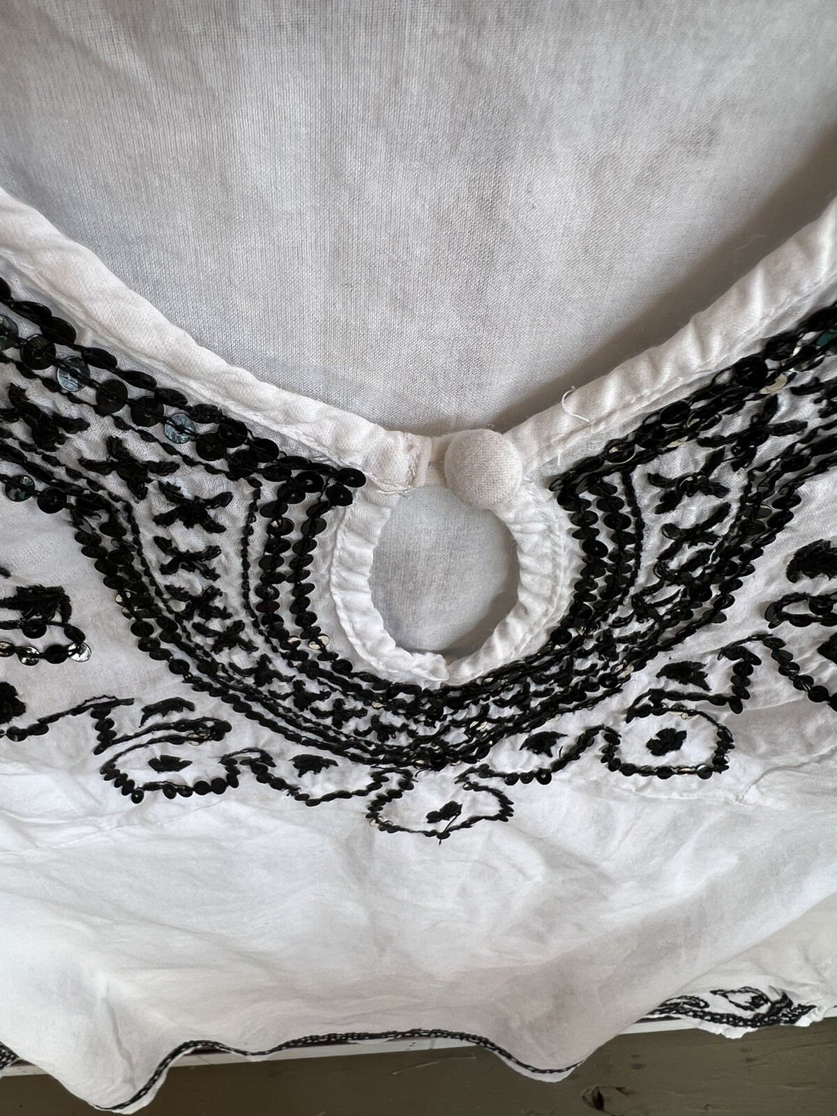a.n.a. Sequence Beach Cover Up Women L White Black Trim V Neck Long Sleeve